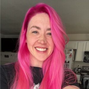 Meet your Posher, Alexandra